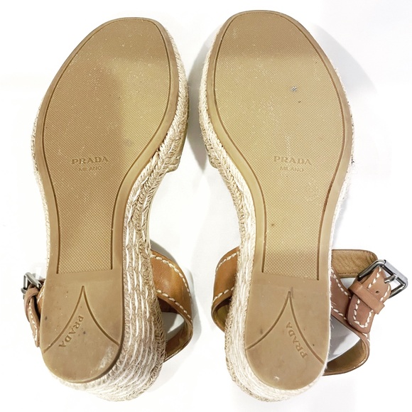 PRADA WEDGE ESPADRILLES  SANDALS - GOLD LEATHER  Size 39 - Picture 4 of 4